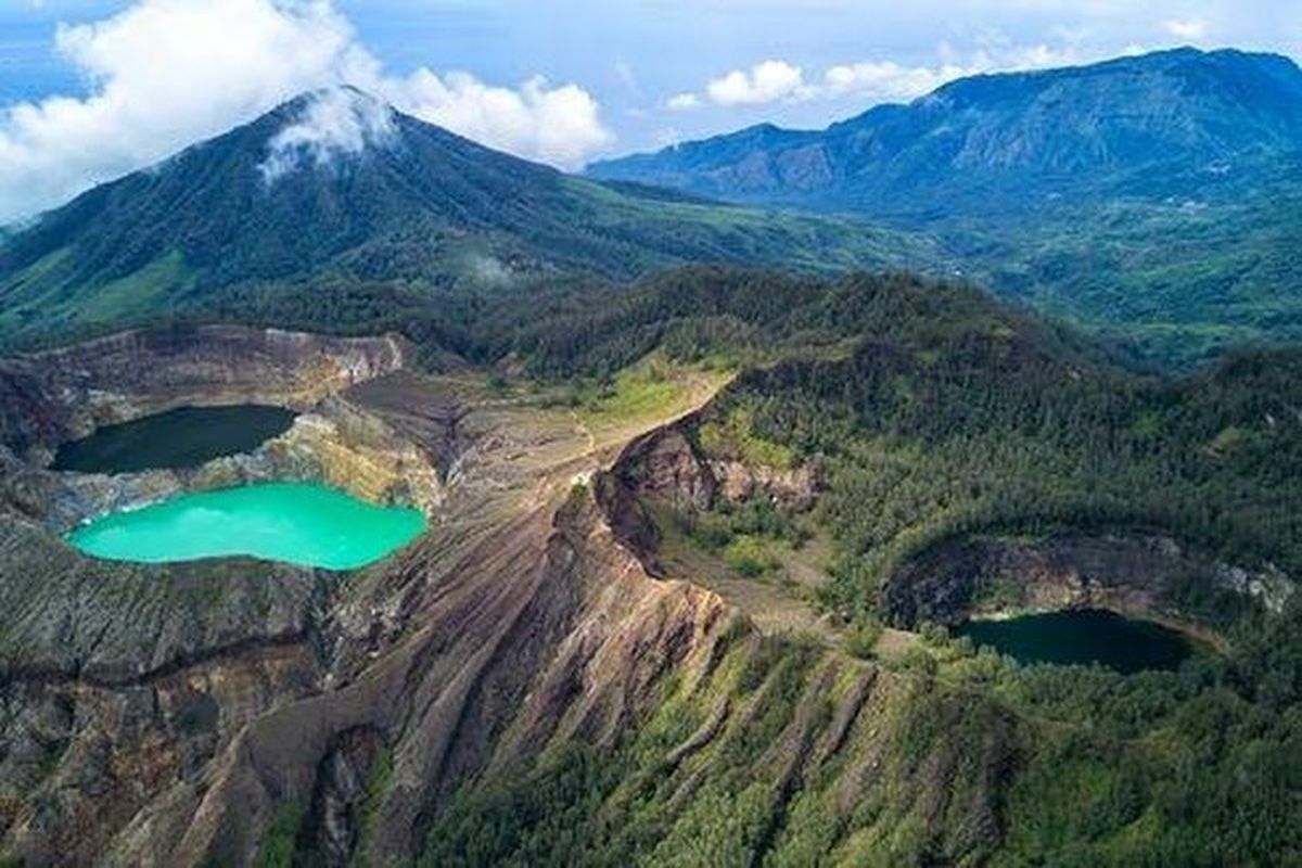 MONI – KELIMUTU – ENDE - BAJAWA